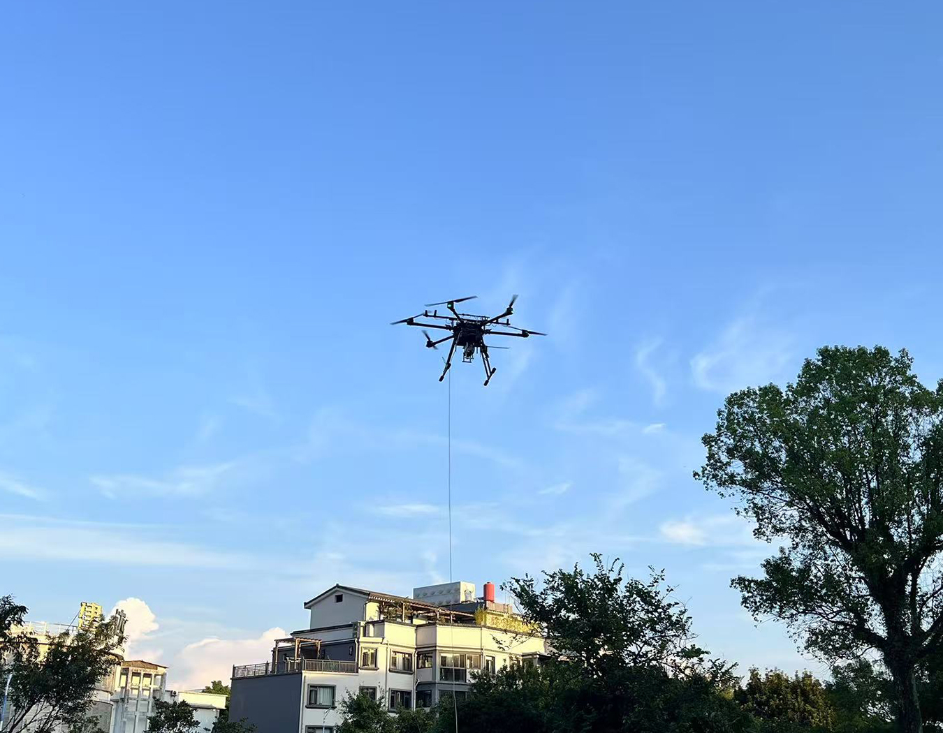 系留类无人机电池